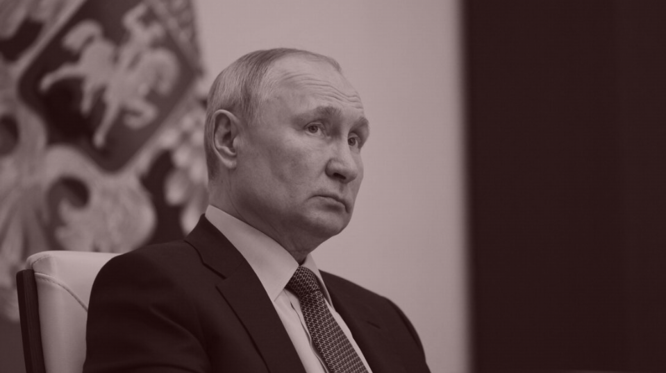 Vladimir Putin, Swing Voter